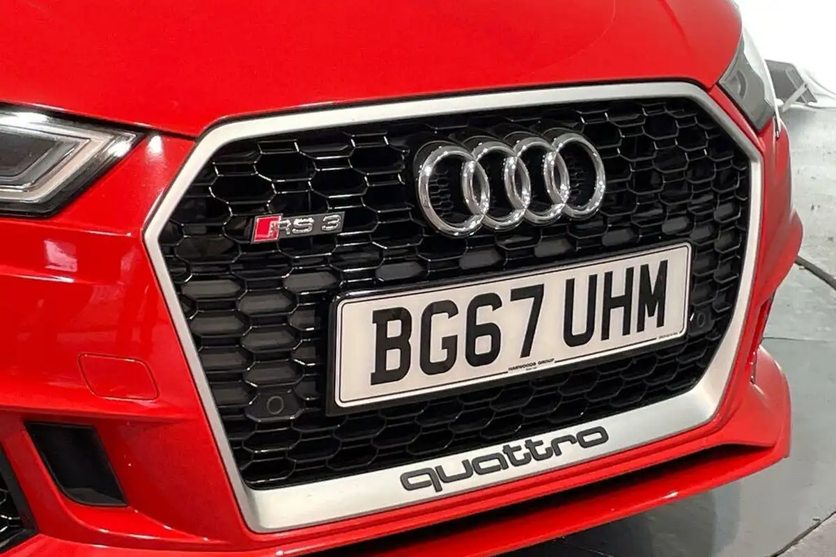2017-audi-rs3-25-tfsi-quattro-400ps-sportback-5d-big-55