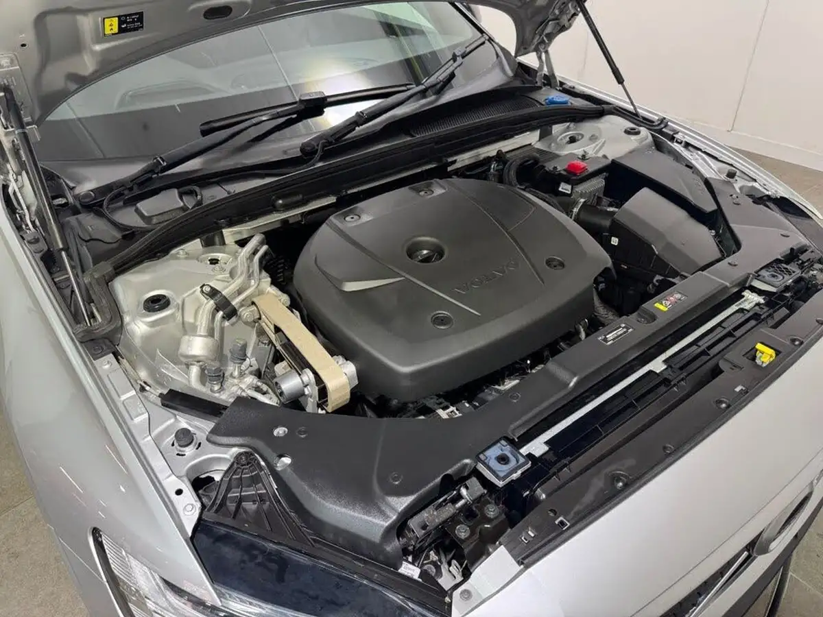 2019-volvo-s60-20-t5-r-design-plus-big-35