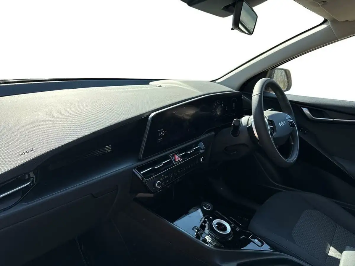 2024-kia-niro-ev-e-2-big-1