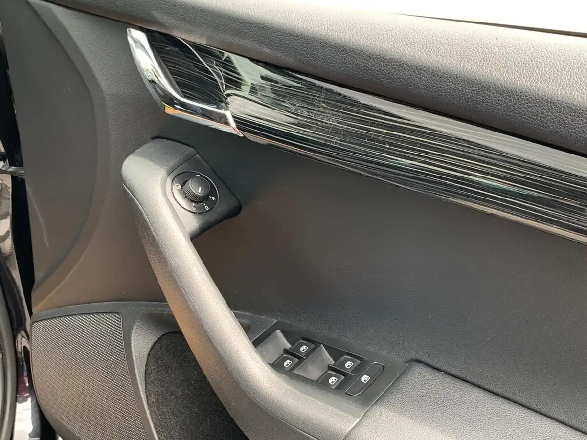 2017-skoda-octavia-14-tsi-se-l-estate-dsg-big-24