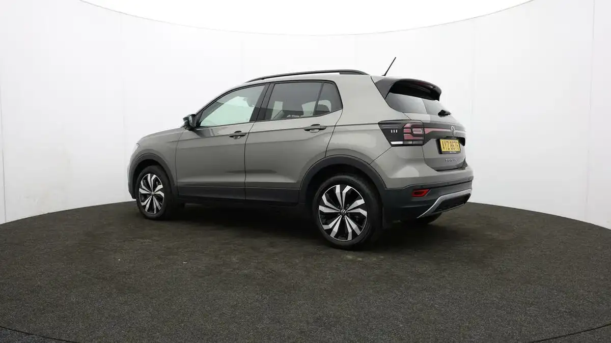 2021-volkswagen-t-cross-10-tsi-se-110ps-big-76
