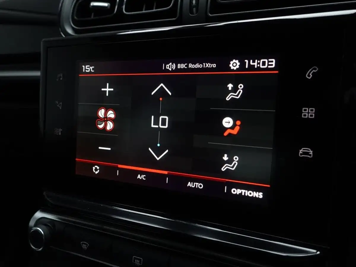 2017-citroen-c3-12-puretech-feel-82ps-big-23