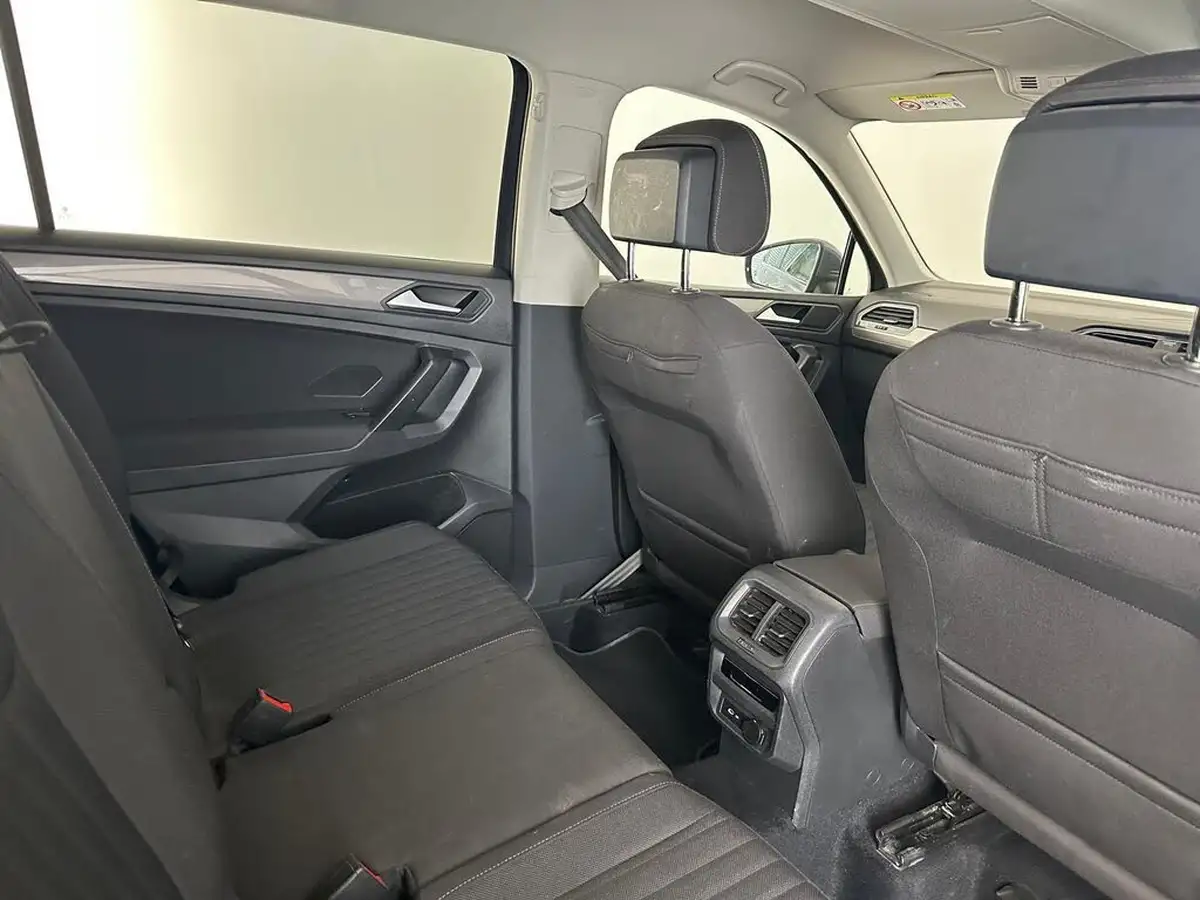 2022-volkswagen-tiguan-allspace-15-tsi-life-big-21