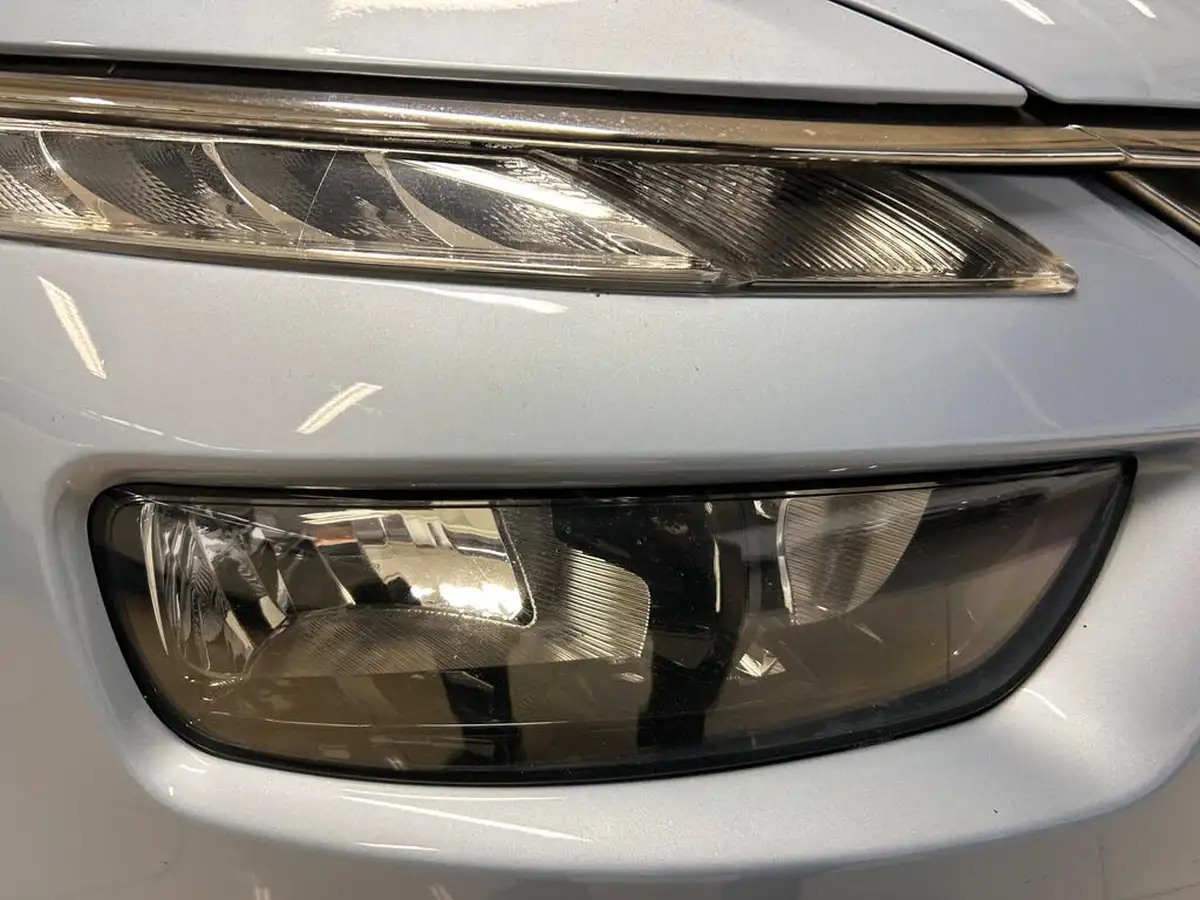 2015-citroen-c4-picasso-16bluehdi-vtr-100ps-big-11