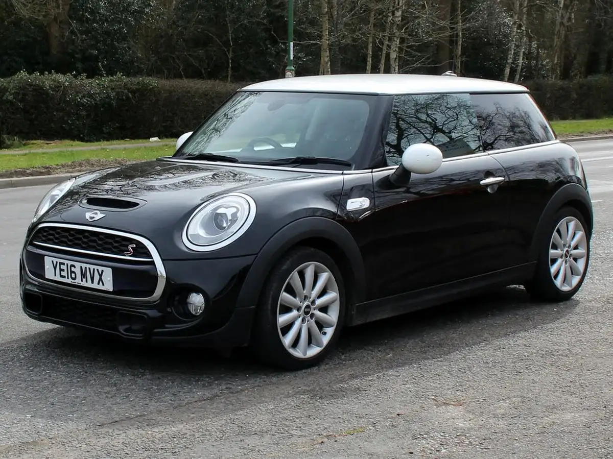 2016-mini-cooper-20td-cooper-sd-170bhp-ss-hatchback-3d-sport-auto-big-17