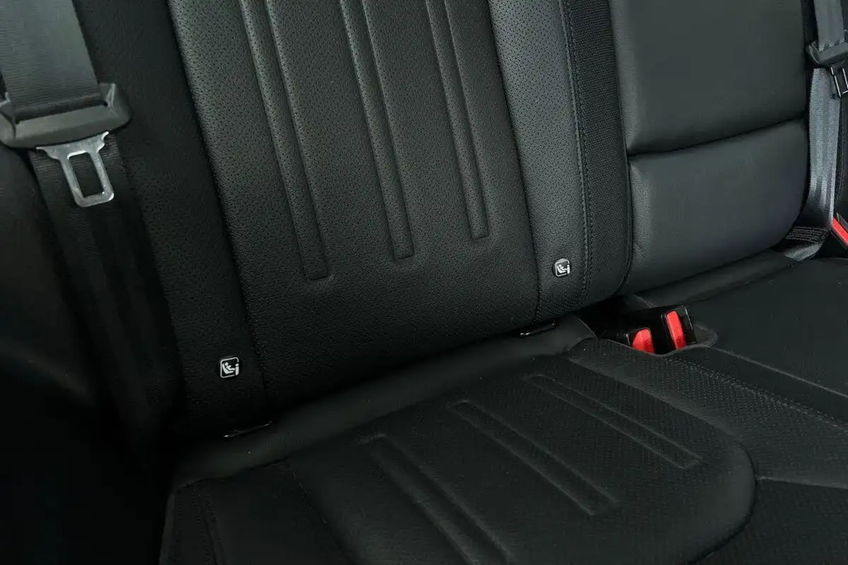2021-land-rover-90-defender-30-d250-x-dynamic-se-big-31