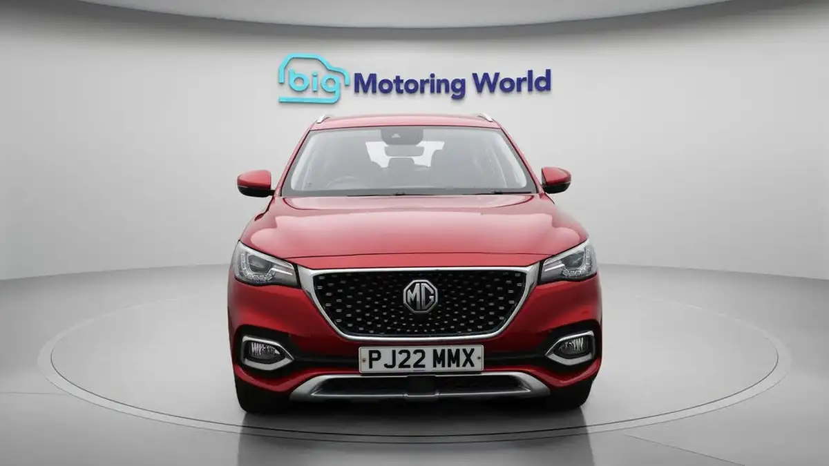 2022-mg-hs-15t-gdi-excite-162ps-dct-big-2