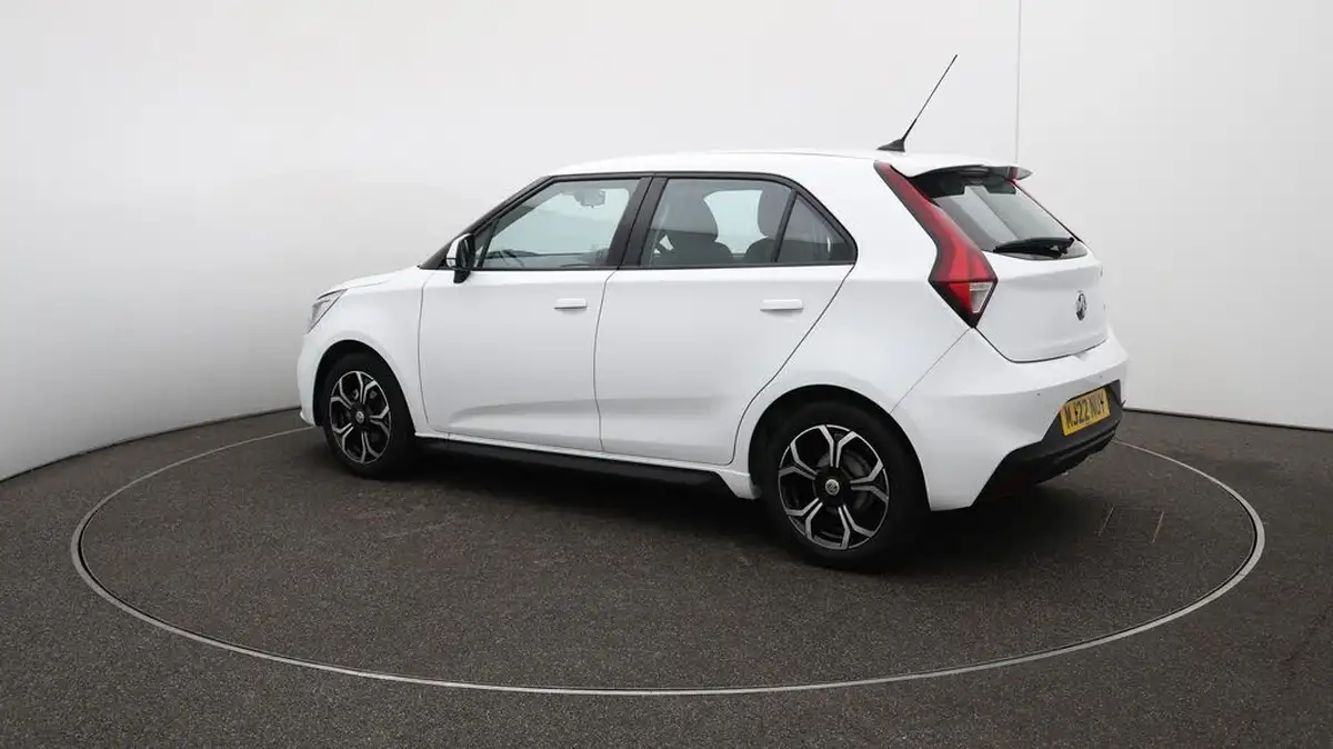 2022-mg-mg3-15-vti-tech-exclusive-nav-big-32