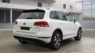 2017-volkswagen-touareg-30tdi-r-line-262ps-ss-2967cc-small-7