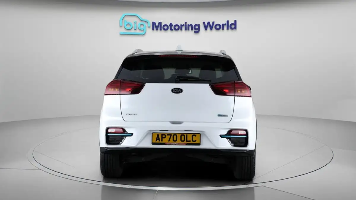 2020-kia-e-niro-ev-4-big-6