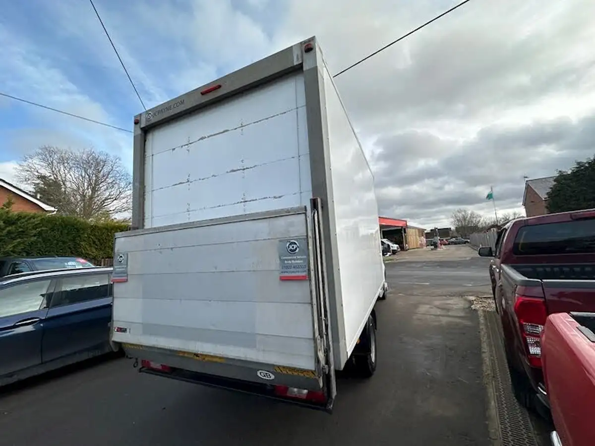 2018-ford-transit-20tdci-350-l3h1-130pseu6-rwd-srw-luton-big-6