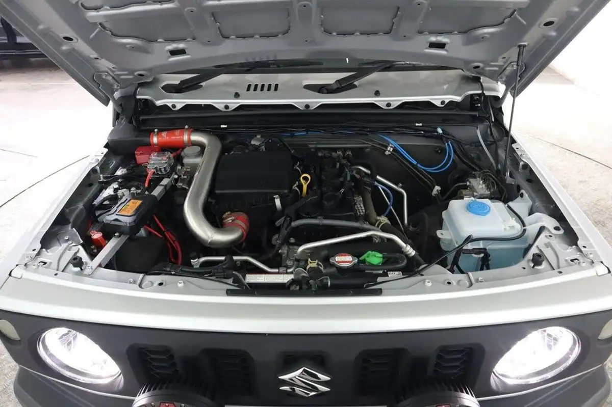 2024-suzuki-jimny-15-light-commercial-allgrip-big-38