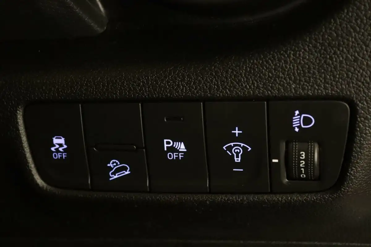 2022-hyundai-kona-10-t-gdi-se-connect-big-17