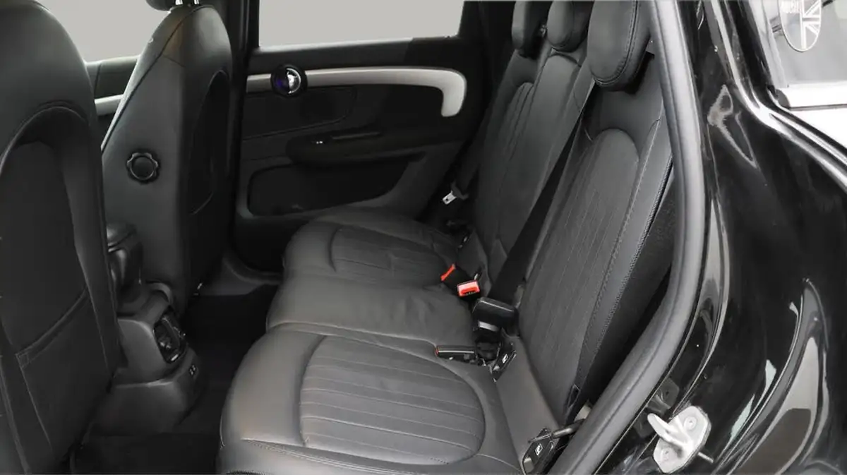 2021-mini-countryman-15-cooper-exclusive-auto-big-16