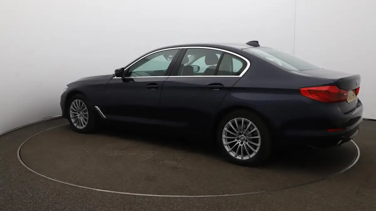 2020-bmw-5-series-20-530e-se-252ps-iperformance-saloon-4d-auto-big-35