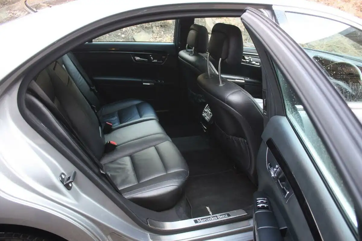2013-mercedes-benz-s-class-30cdi-s350-bluetec-l-amg-sport-edition-big-10
