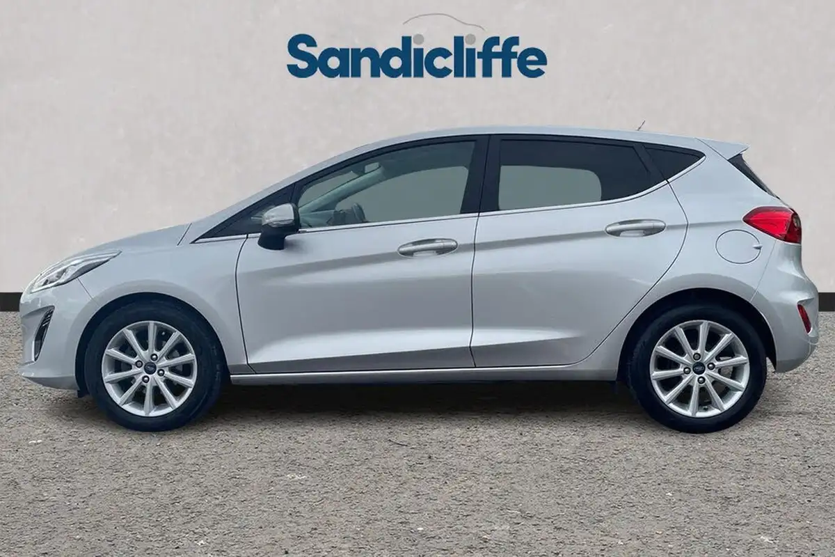 2018-ford-fiesta-10t-titanium-100ps-5d-big-6