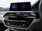 2019-bmw-5-series-small-34