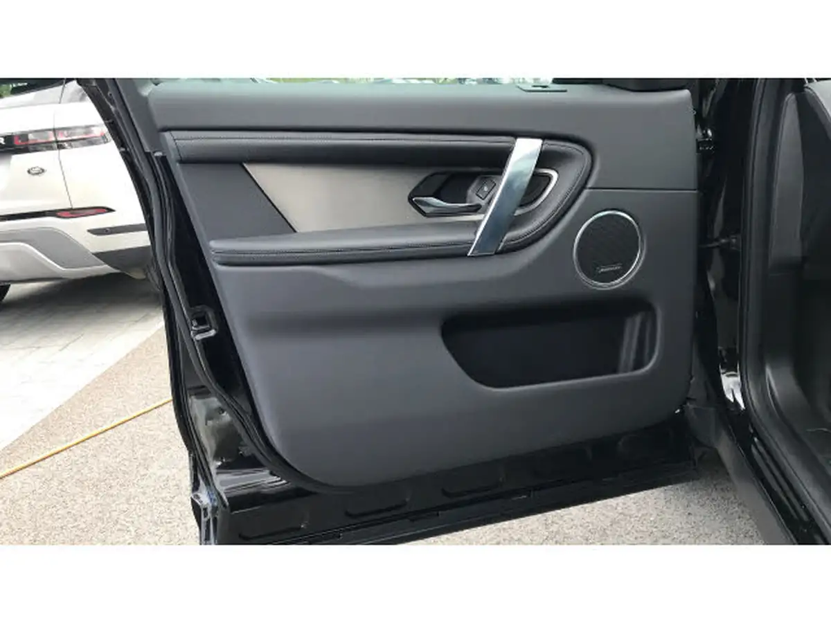 2024-land-rover-discovery-sport-15-p270e-dynamic-se-big-26