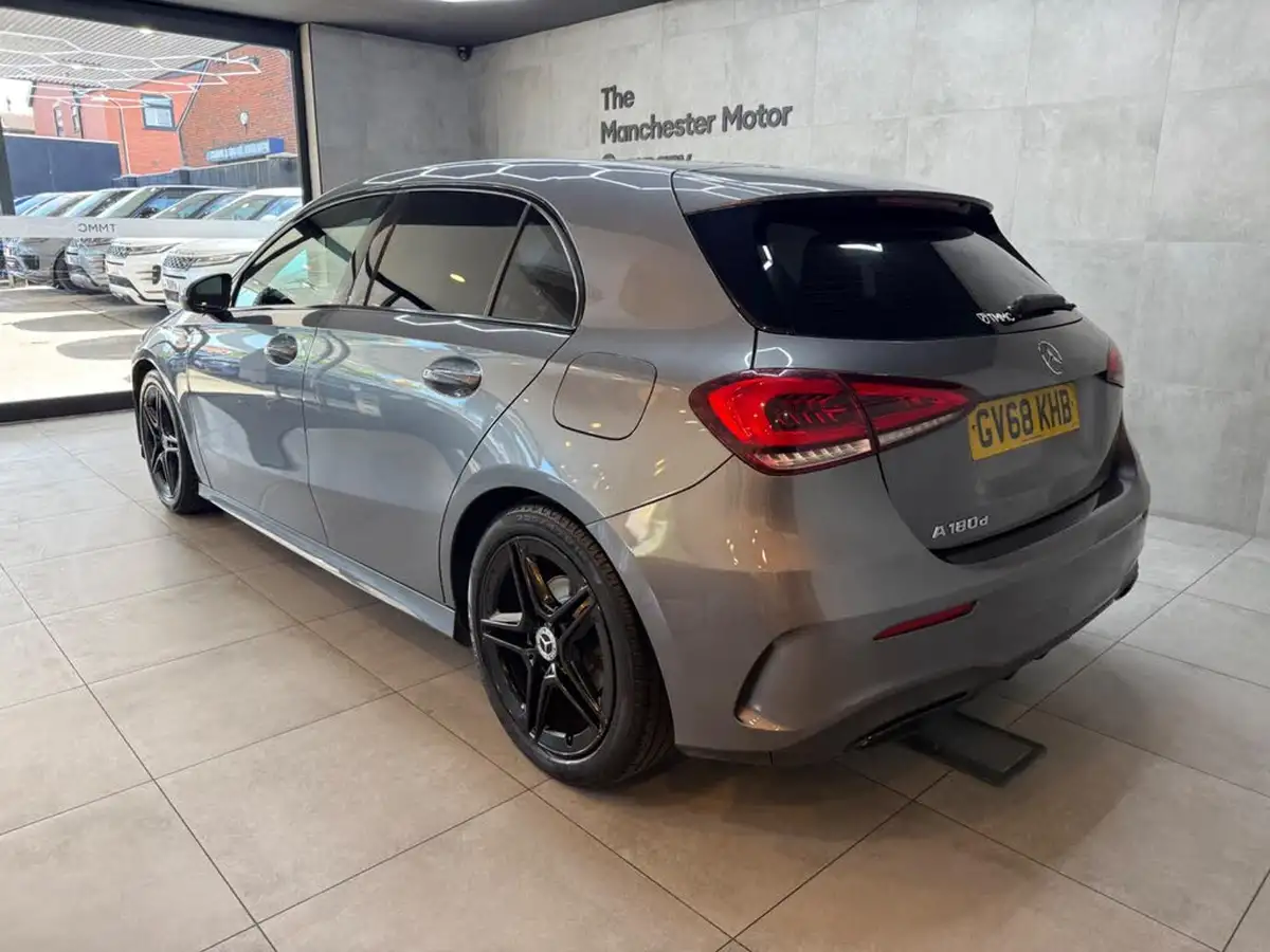 2018-mercedes-benz-a-class-15d-a180d-amg-line-116ps-ss-hatchback-5d-7g-dct-big-2