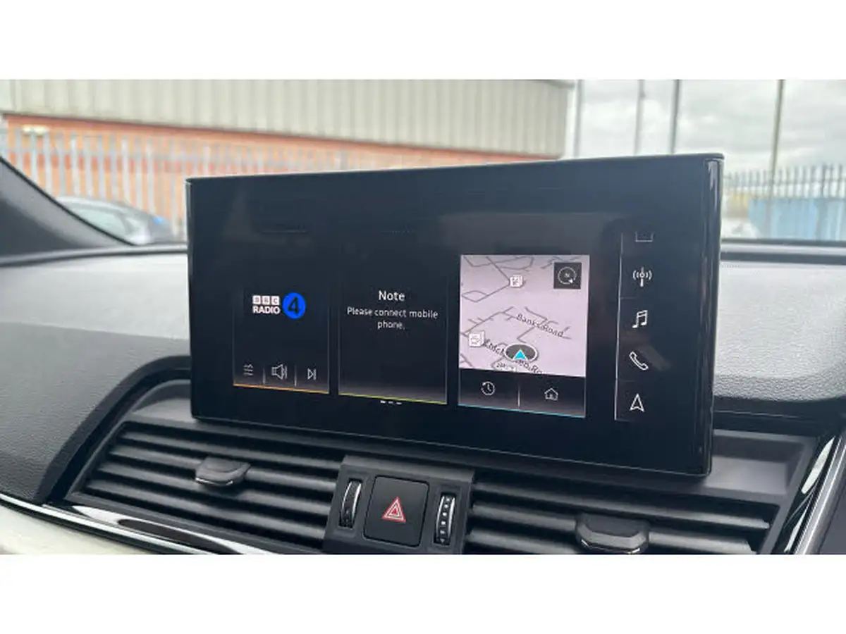 2021-audi-q5-20-55-tfsi-e-competition-station-wagon-big-11