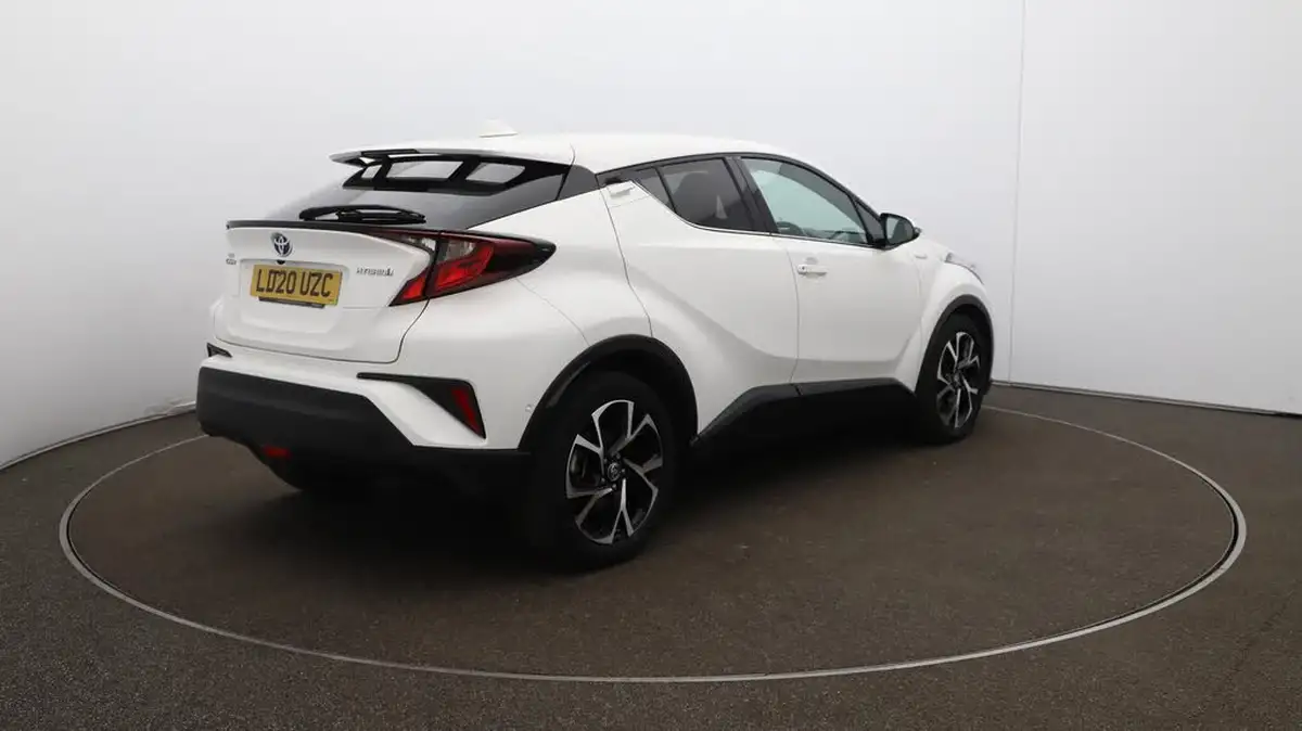 2020-toyota-c-hr-18-vvt-i-design-big-48