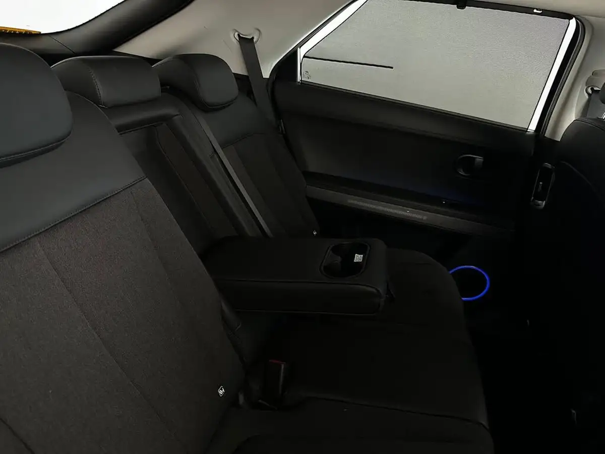 2024-hyundai-ioniq-5-e-premium-228ps-84kwh-rwd-big-14