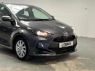 2020-toyota-yaris-15-vvt-i-icon-114bhp-hybrid-1490cc-e-cvt-small-1