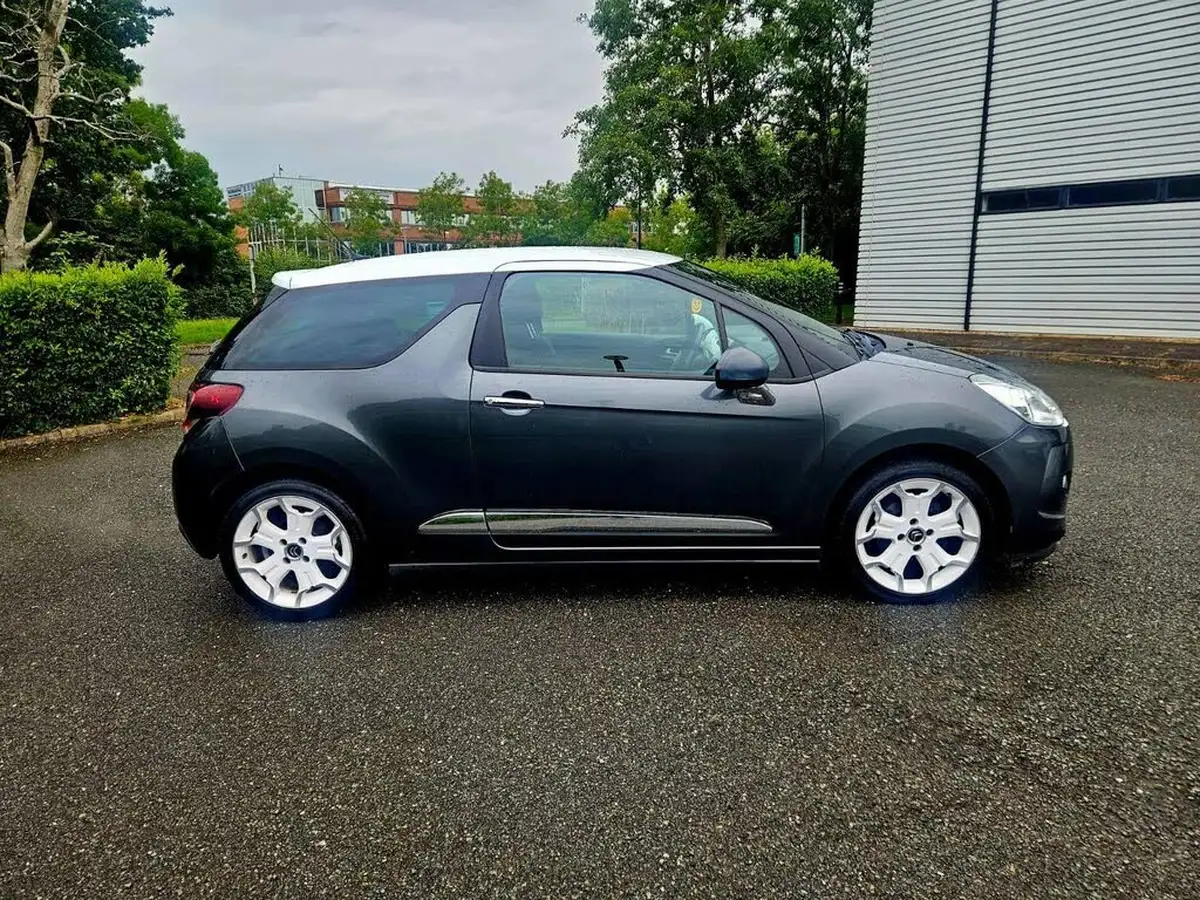 2015-citroen-ds3-12-dstyle-ice-big-5