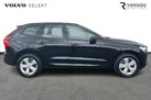 2021-volvo-xc60-20td-b4-momentum-awd-small-3