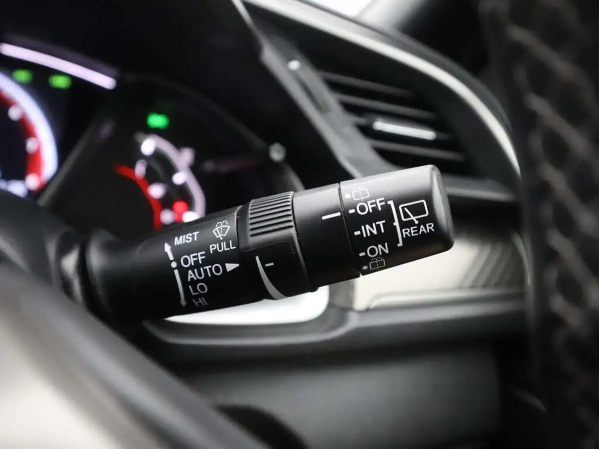 2019-honda-civic-15-vtec-turbo-sport-ss-big-22
