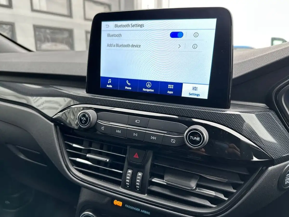 2022-ford-kuga-big-20