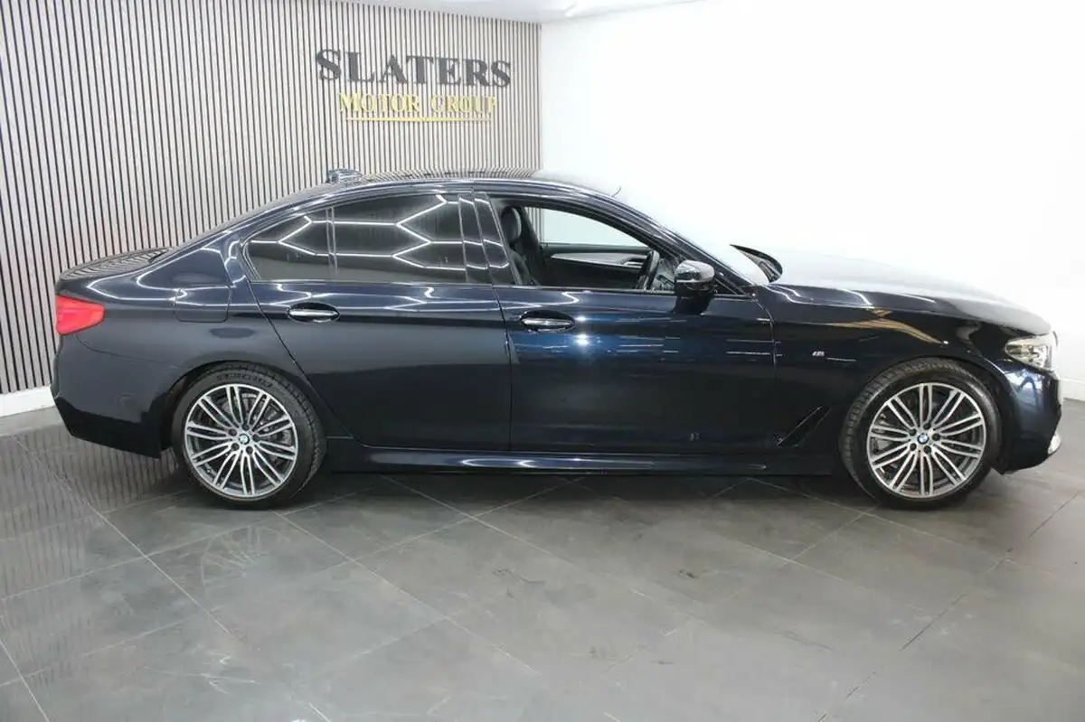 2017-bmw-5-series-20td-520d-m-sport-xdrive-saloon-4d-big-3