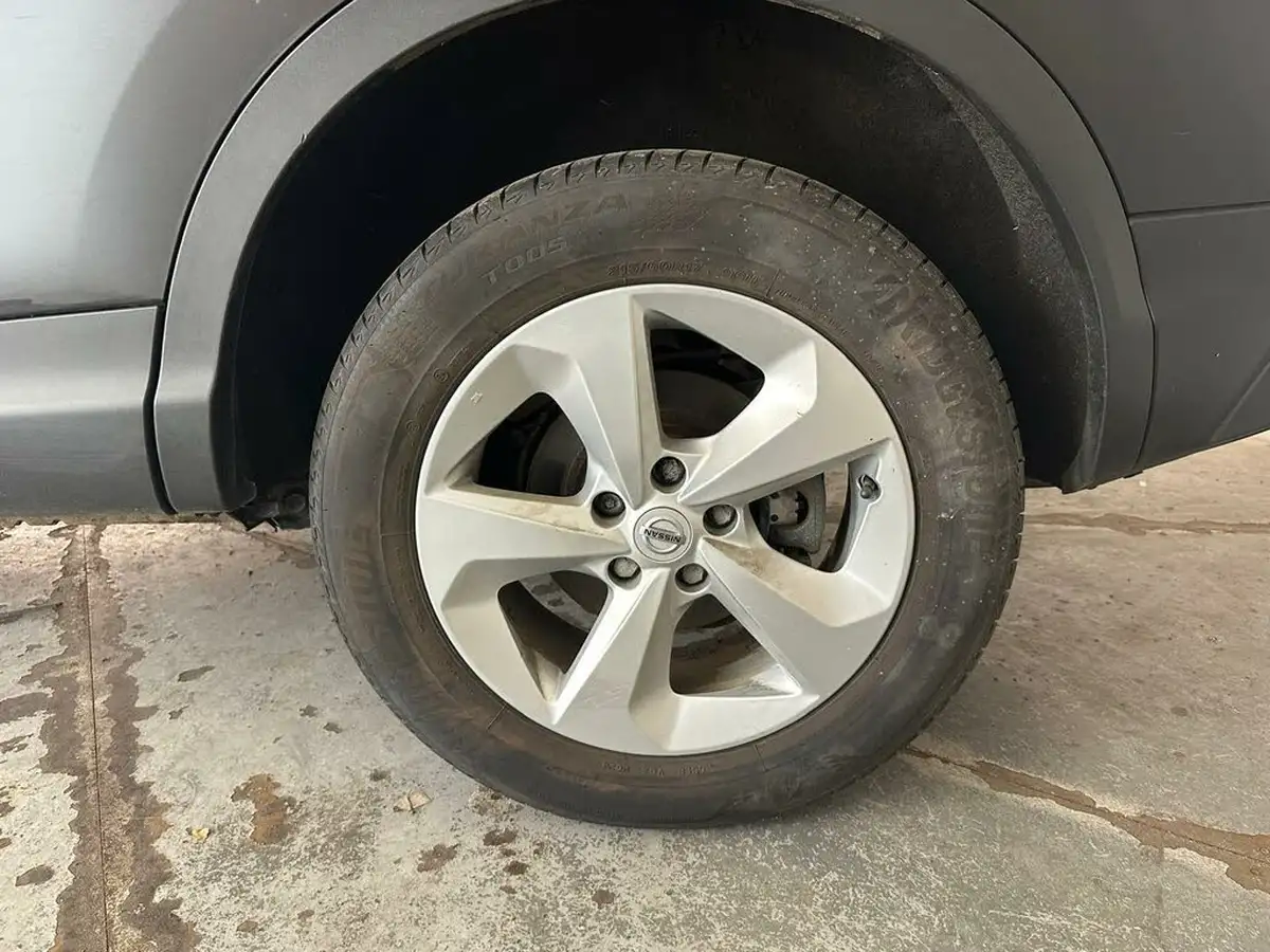 2019-nissan-qashqai-15dci-acenta-premium-17in-alloys-dct-big-14