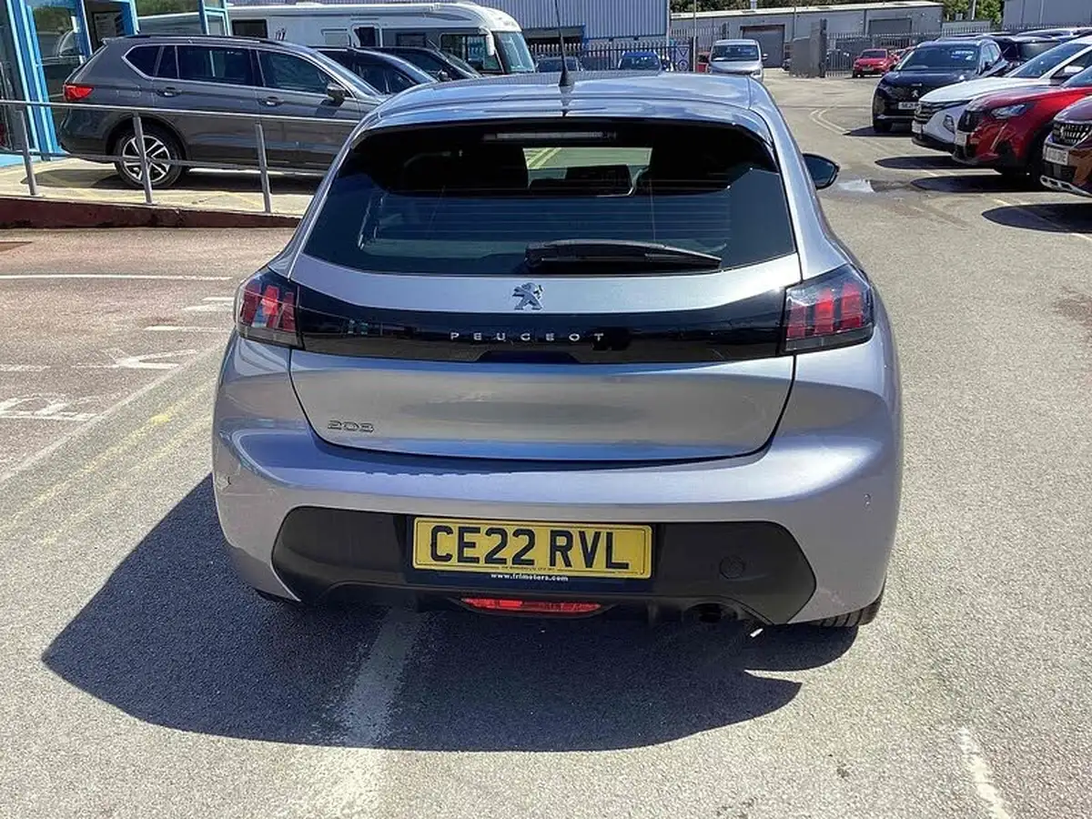 2022-peugeot-208-12-puretech-active-premium-75bhp-big-14