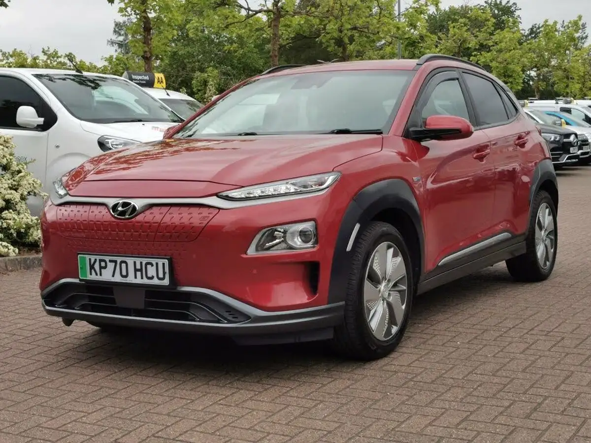 2020-hyundai-kona-e-premium-204ps-big-2