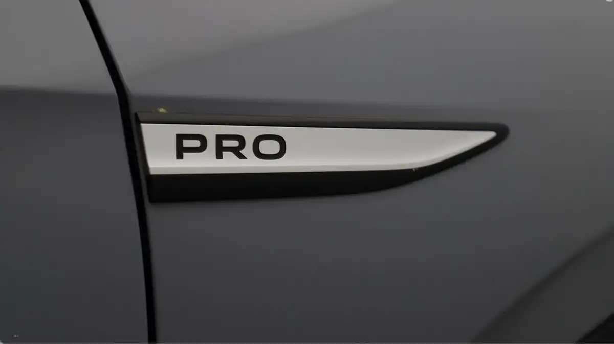 2023-volkswagen-id5-e-tech-174ps-big-21
