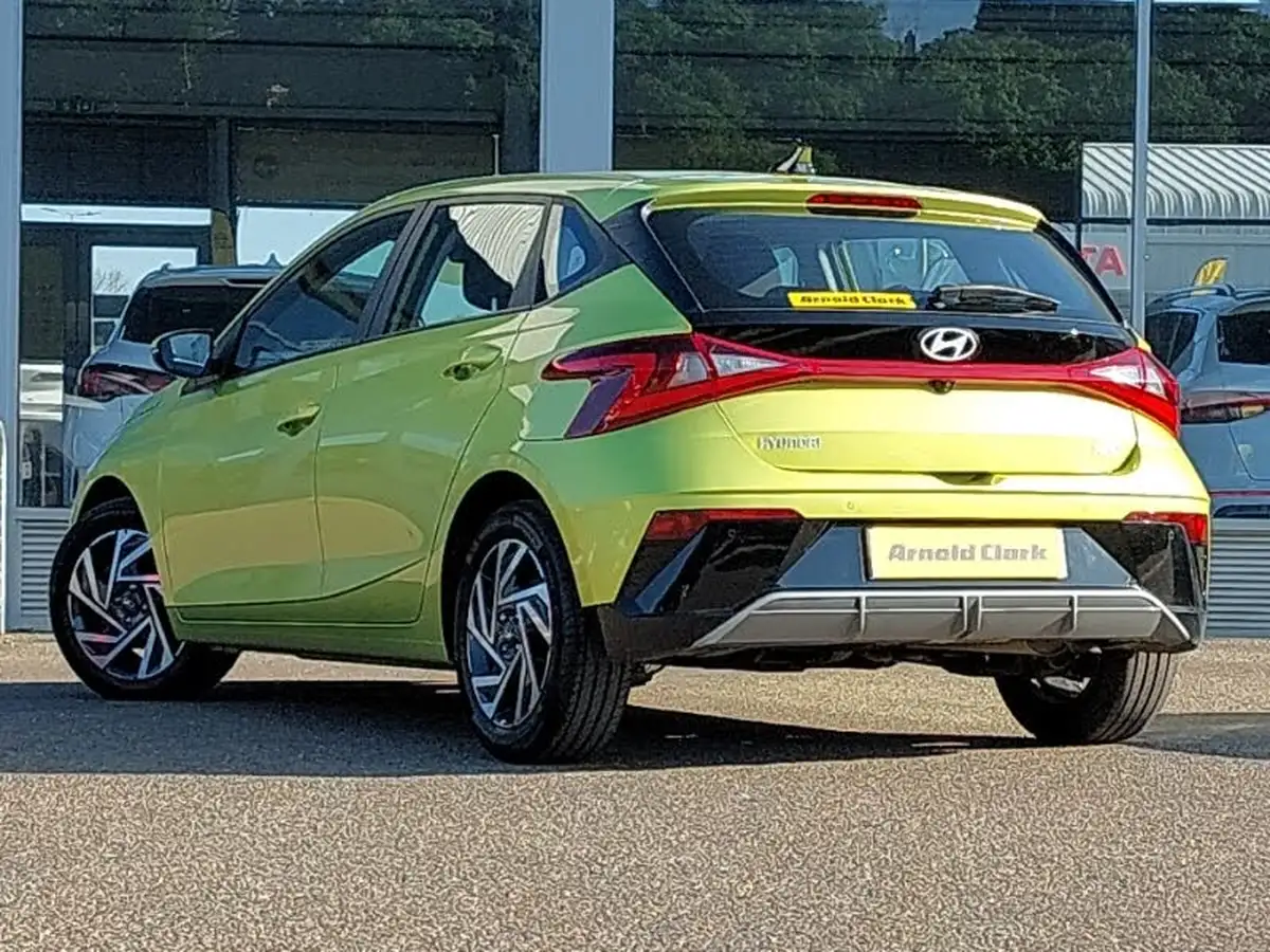 2024-hyundai-i20-10-t-gdi-advance-big-1