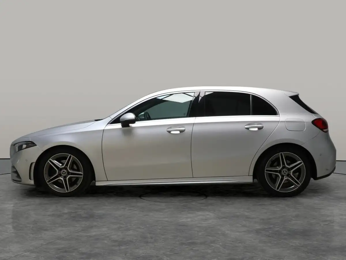 2019-mercedes-benz-a-class-13-a200-amg-line-executive-hatchback-5d-big-13