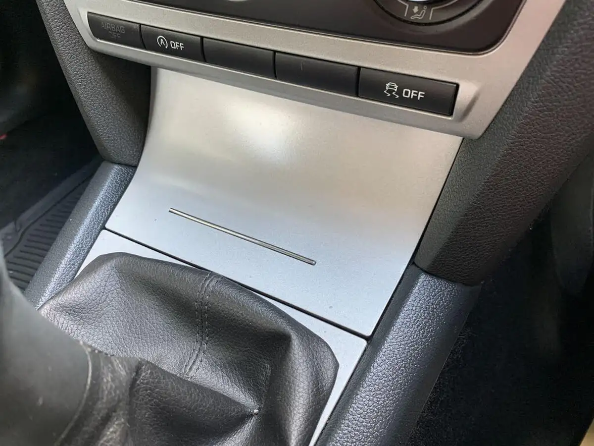 2012-skoda-octavia-16td-greenline-ii-hatchback-big-18