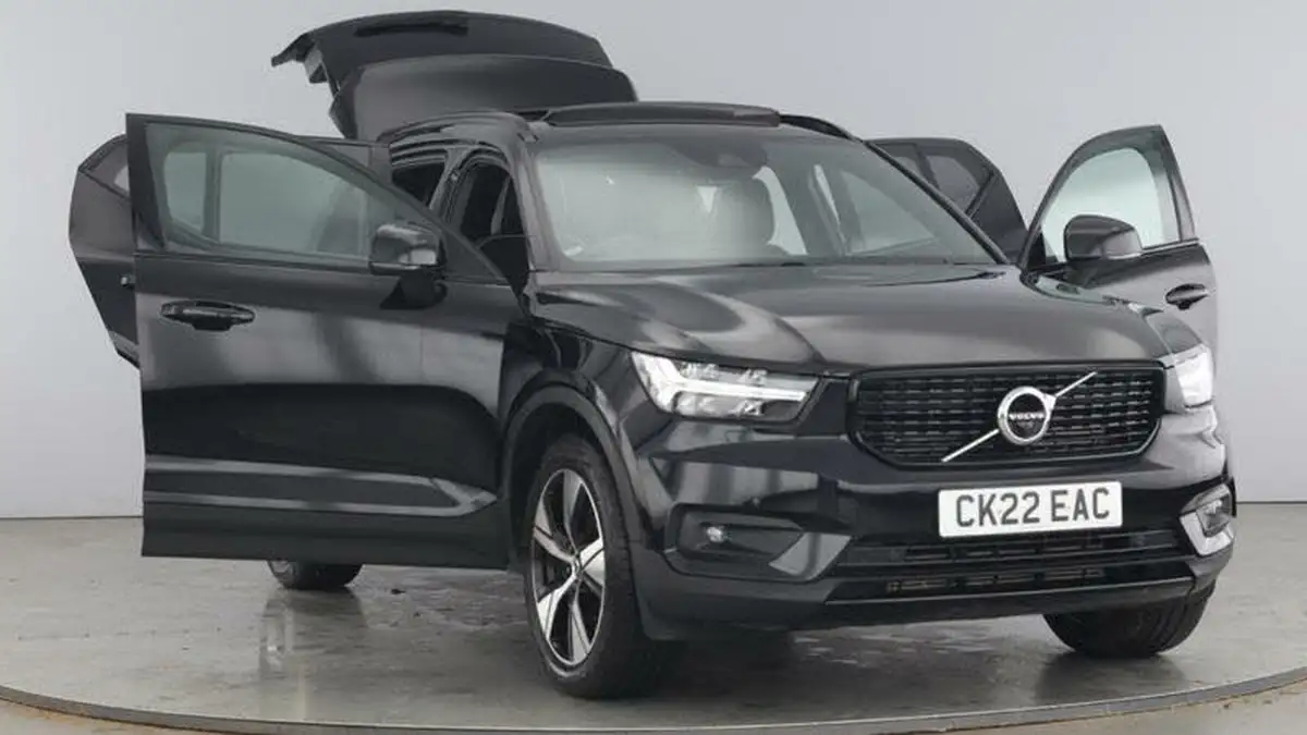 2021-volvo-xc40-15-t5-r-design-262bhp-big-8