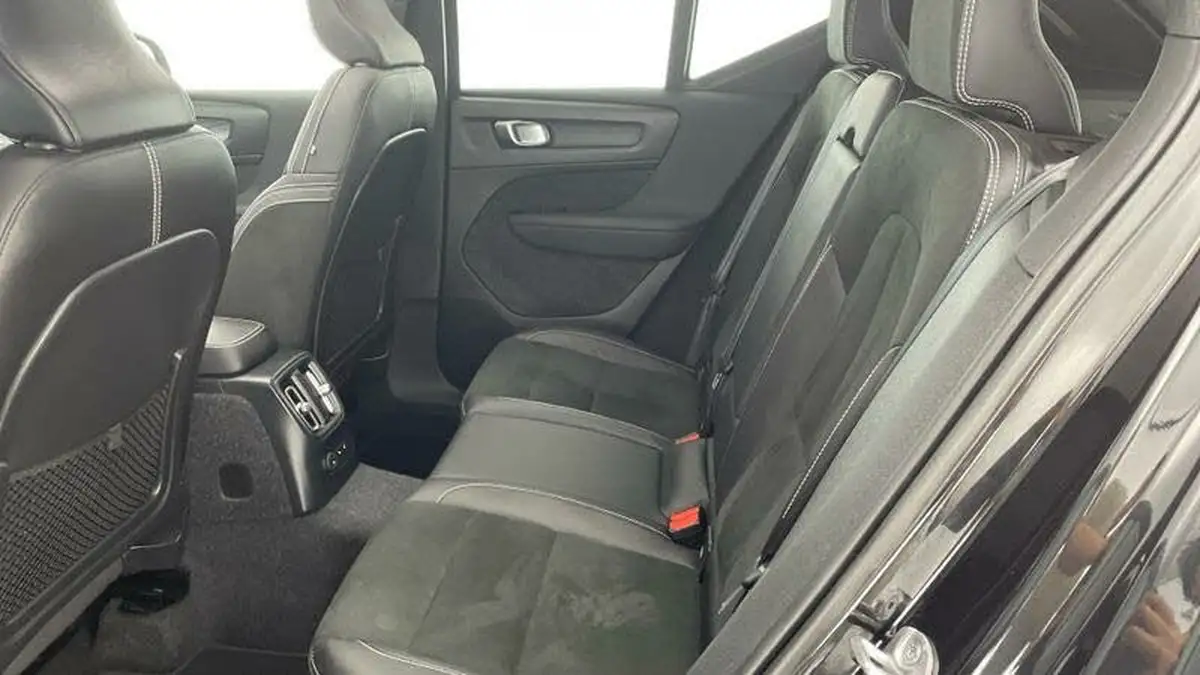 2021-volvo-xc40-15-t5-r-design-262bhp-big-36