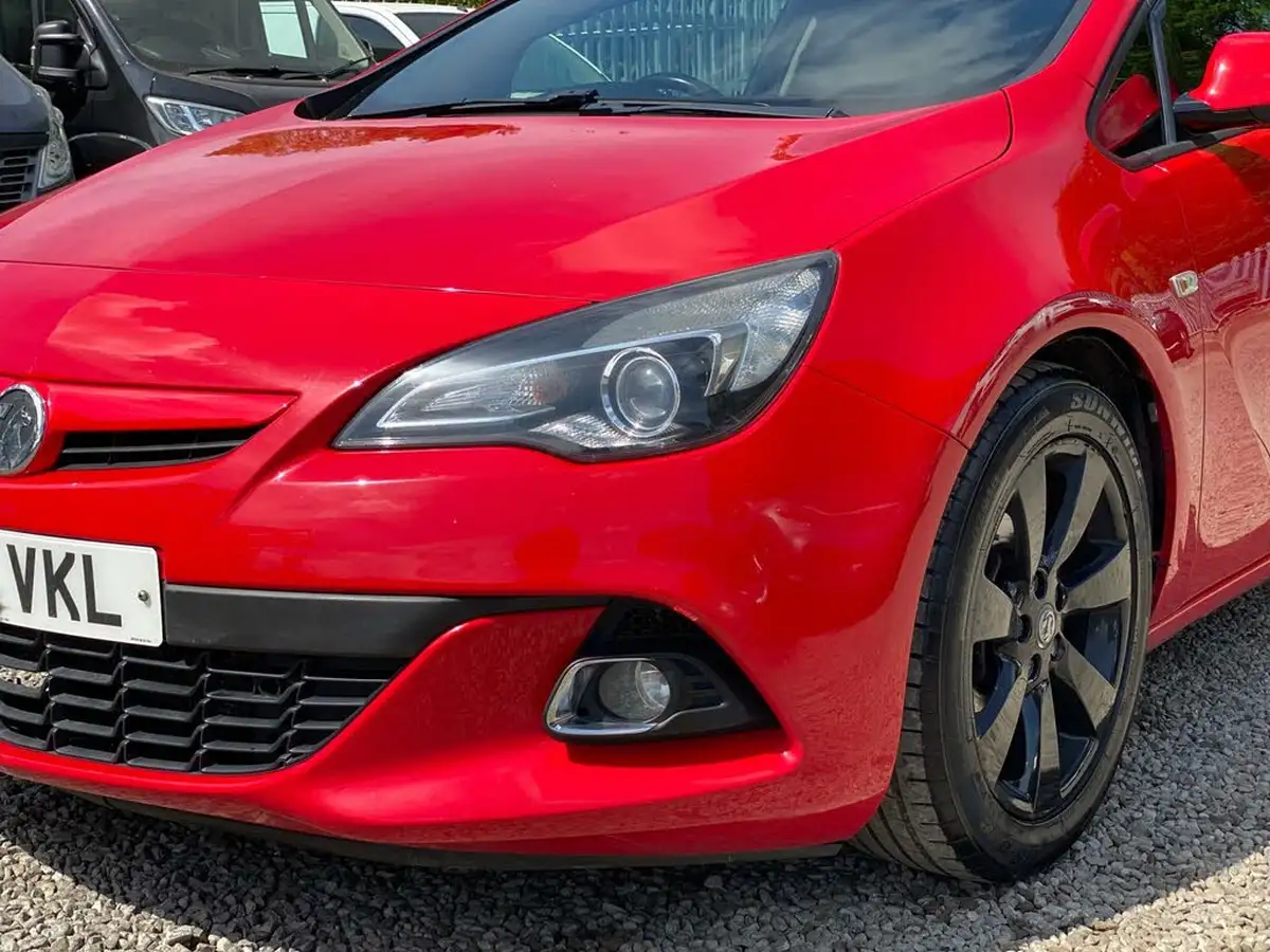 2015-vauxhall-gtc-16-limited-edition-big-19