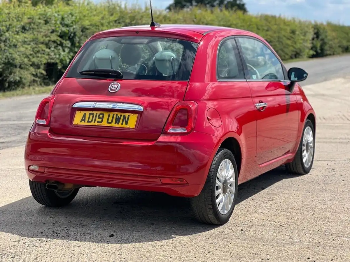2019-fiat-500-12-lounge-big-4