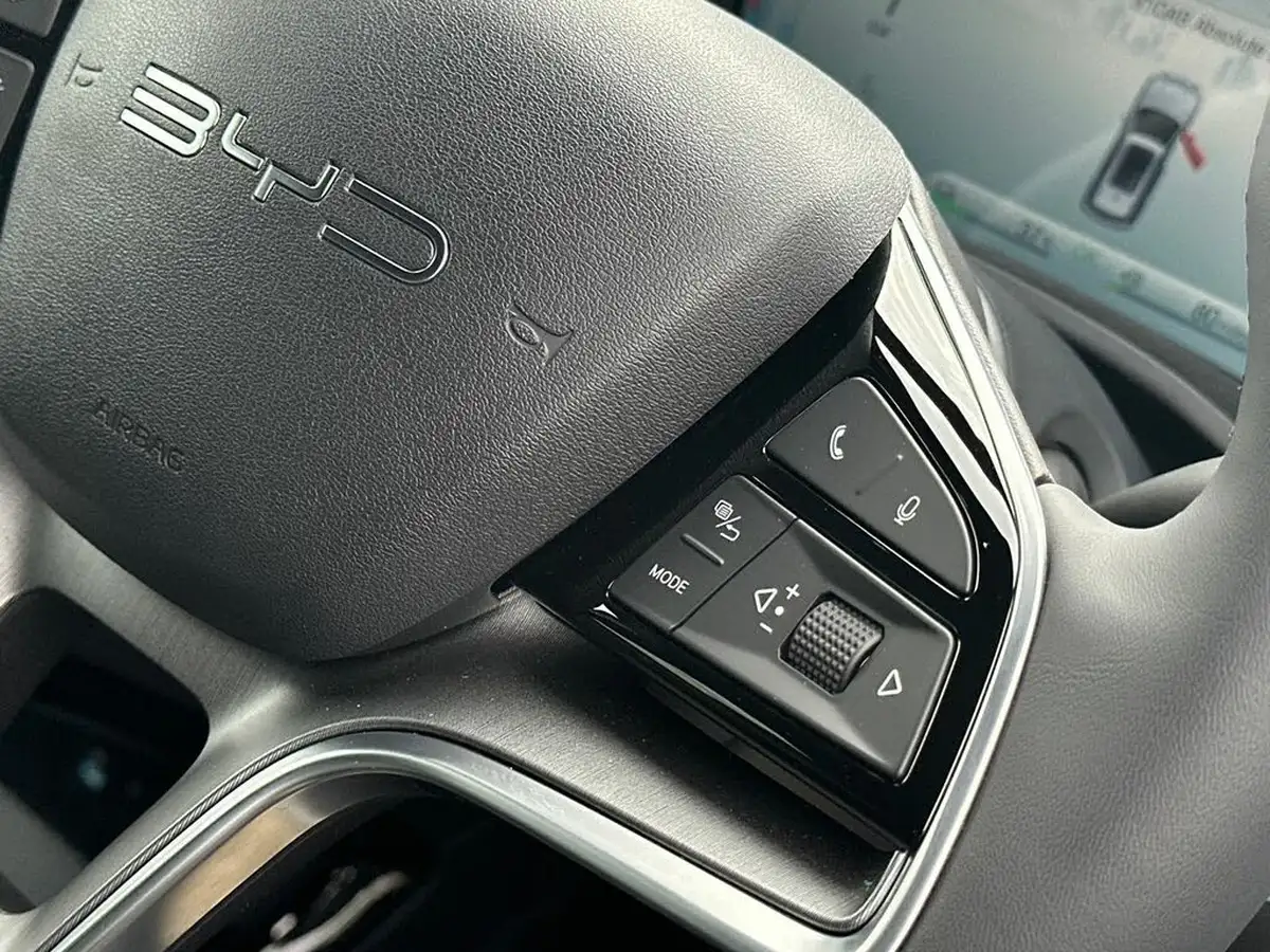 2025-byd-seal-15-comfort-big-17