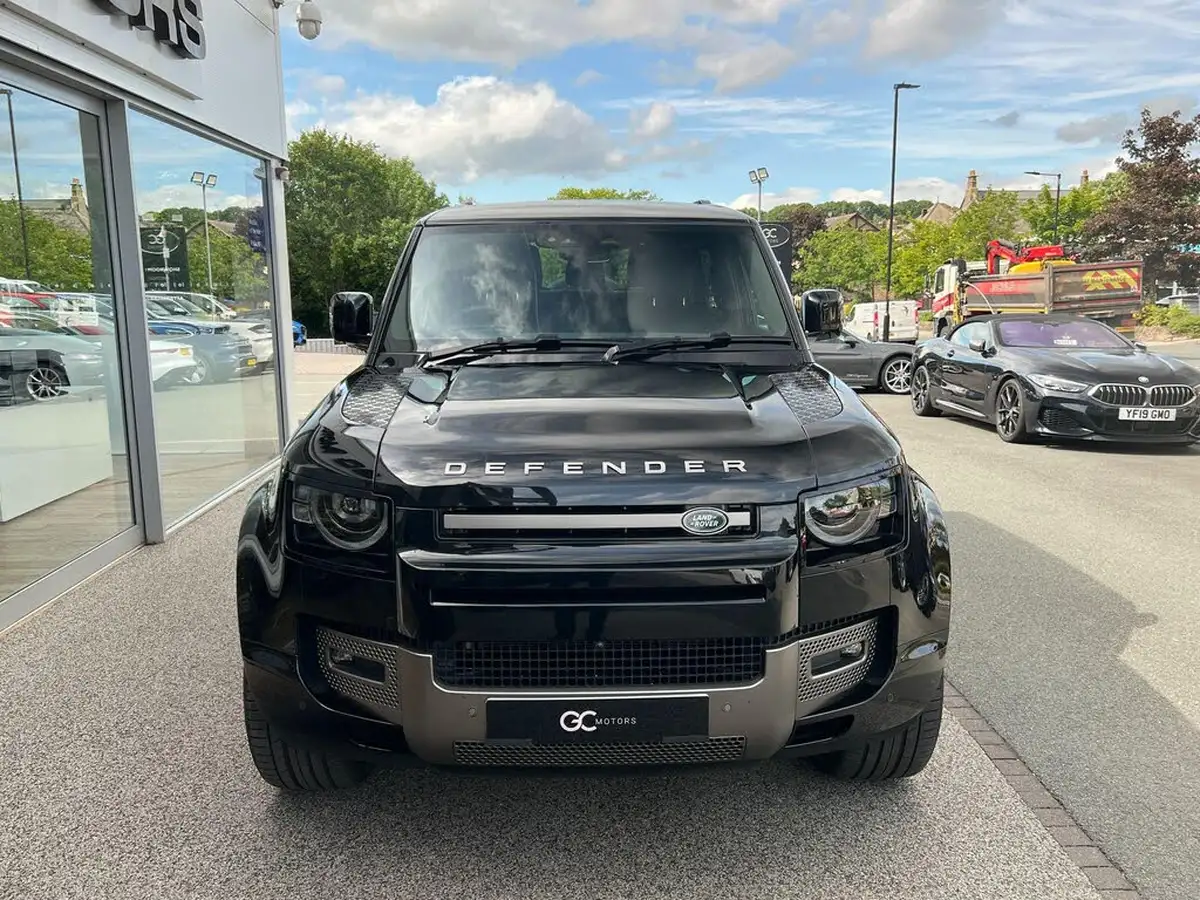 2024-land-rover-90-defender-30-d250-x-dynamic-hse-2996cc-big-3