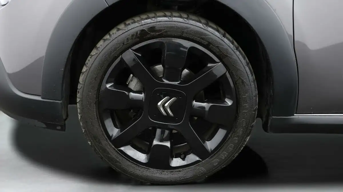 2019-citroen-c3-12-puretech-feel-nav-edition-82ps-ss-big-18