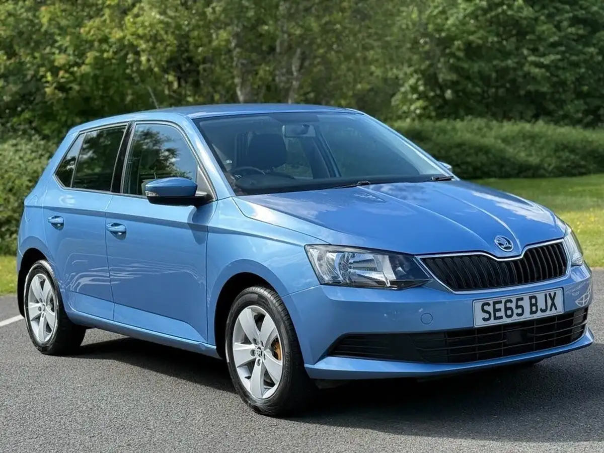 2015-skoda-fabia-12-tsi-se-109ps-hatchback-dsg-big-7