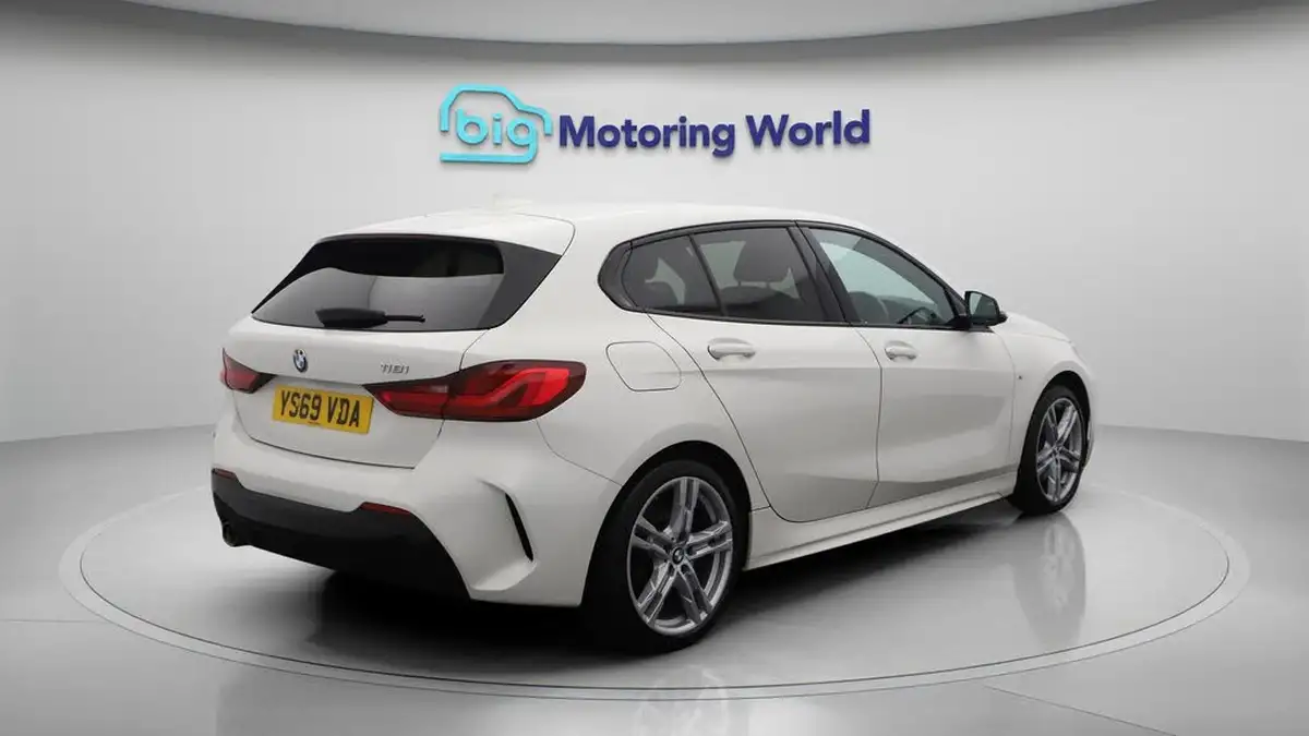 2019-bmw-1-series-15-118i-m-sport-138bhp-5d-big-7