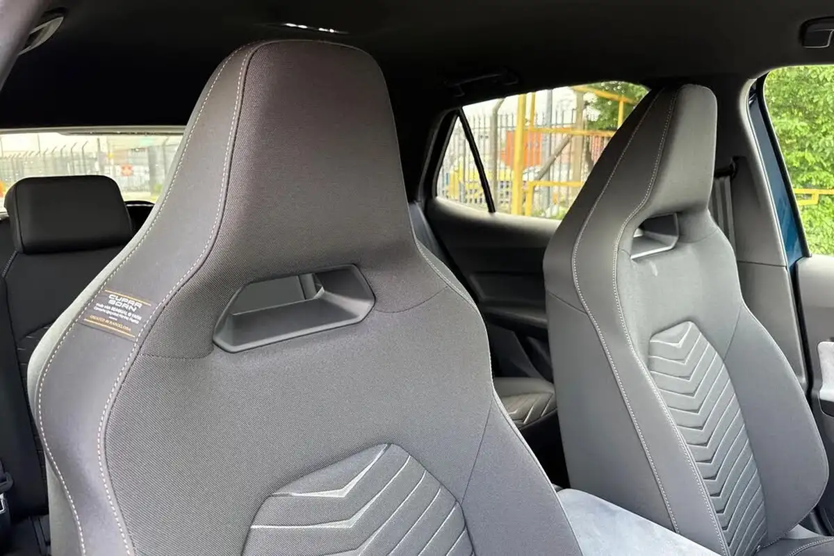2024-cupra-born-e-v2-230ps-58kwh-e-boost-big-22